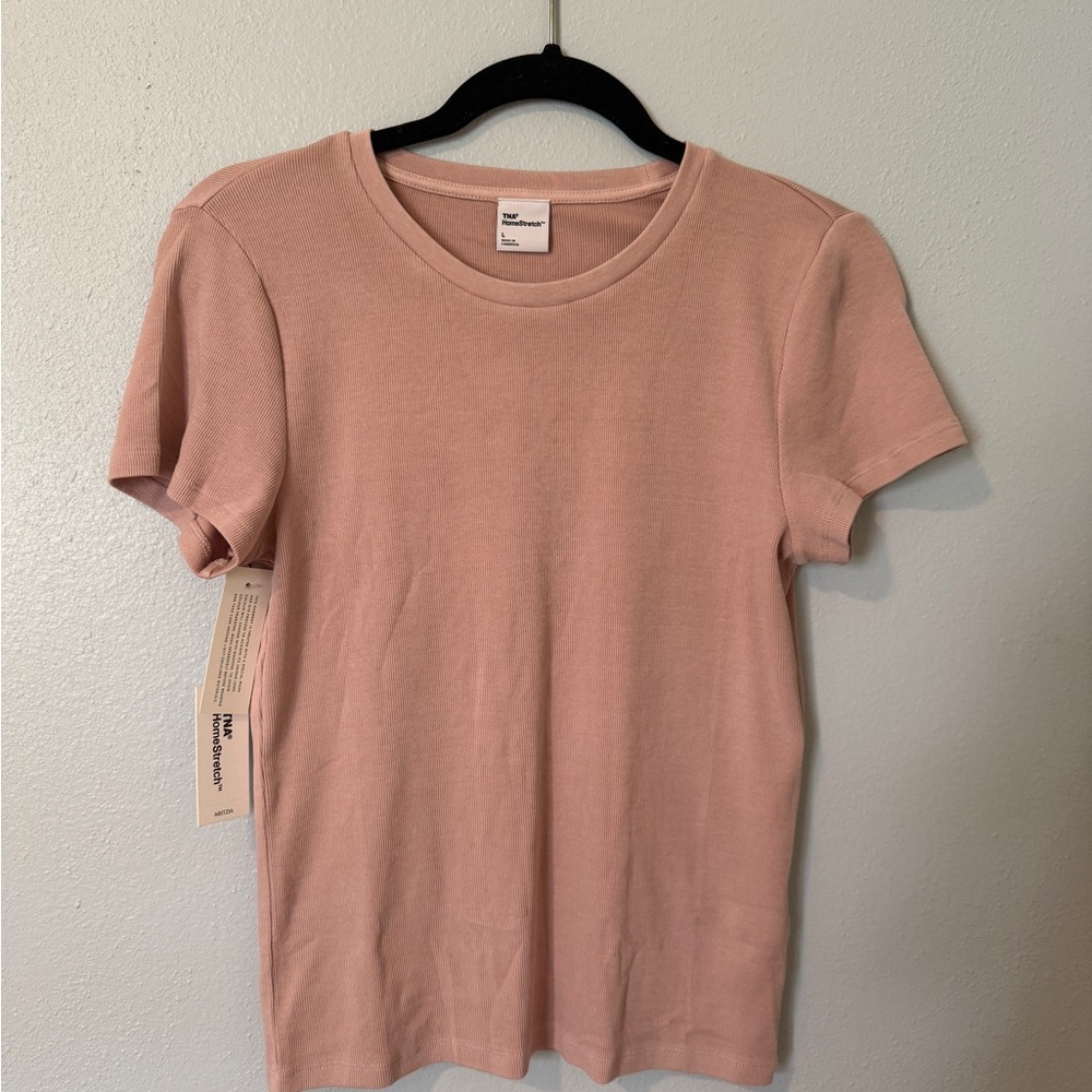 Aritzia Blush Pink Short Sleeve Tee women’s L